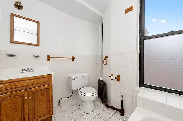 Rented by Compass | media 4