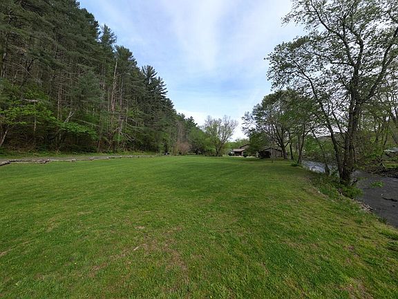 5th image of 1908 Riverside Dr