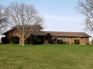1596 New Liberty Rd, New Liberty, IA 52765