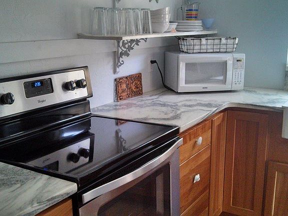 3rd image of 1842 Hawkins Ct