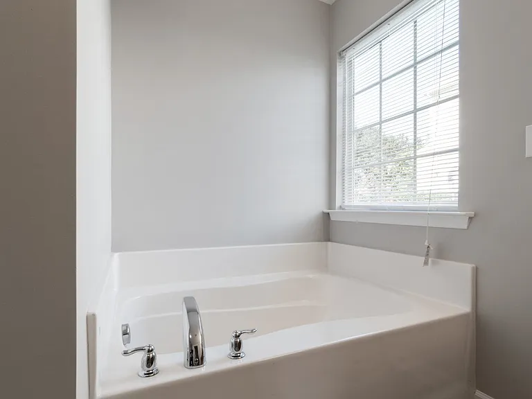1112 Sweet Gale Dr — Photo 7