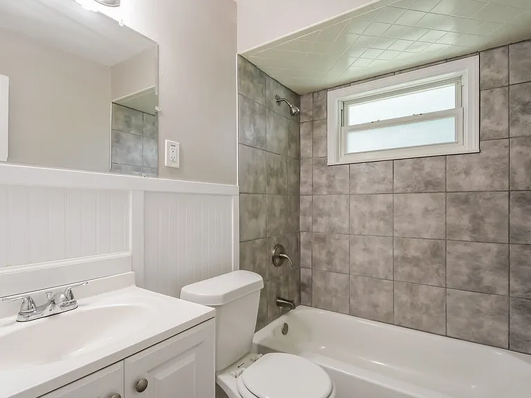 2325 Flamingo Dr — Photo 14