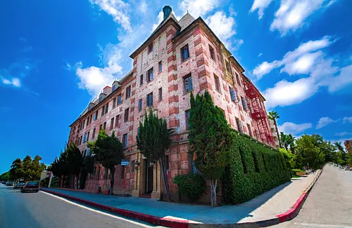 Chateau Duval Photo 1