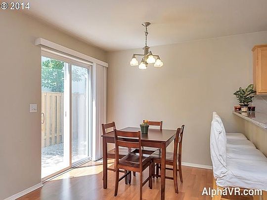 4th image of 6506 NE Forest Ln