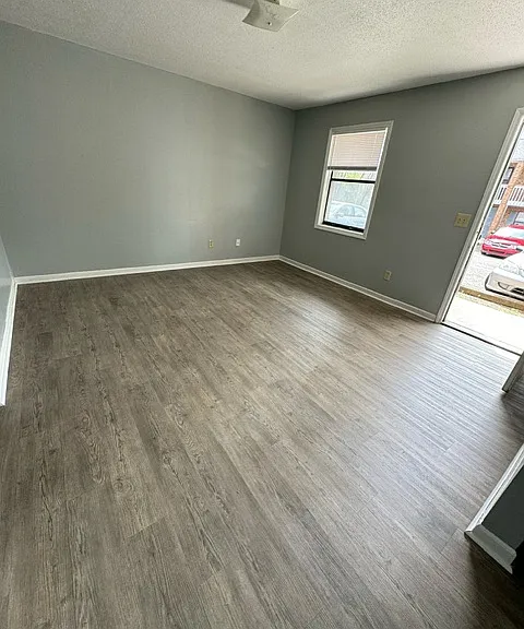 Shattalon Terrace — Photo 5