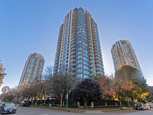 7108 Collier St #1601, Burnaby, BC V5E 0A1