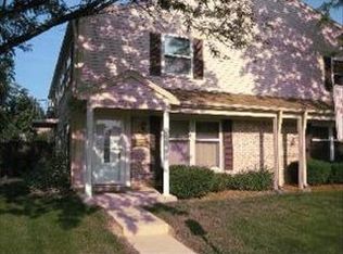 2203 Ramsey Cir, Schaumburg, IL 60194