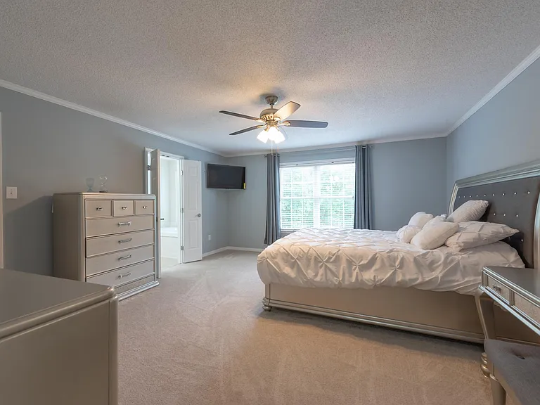 5121 Lippingham Ln — Photo 16