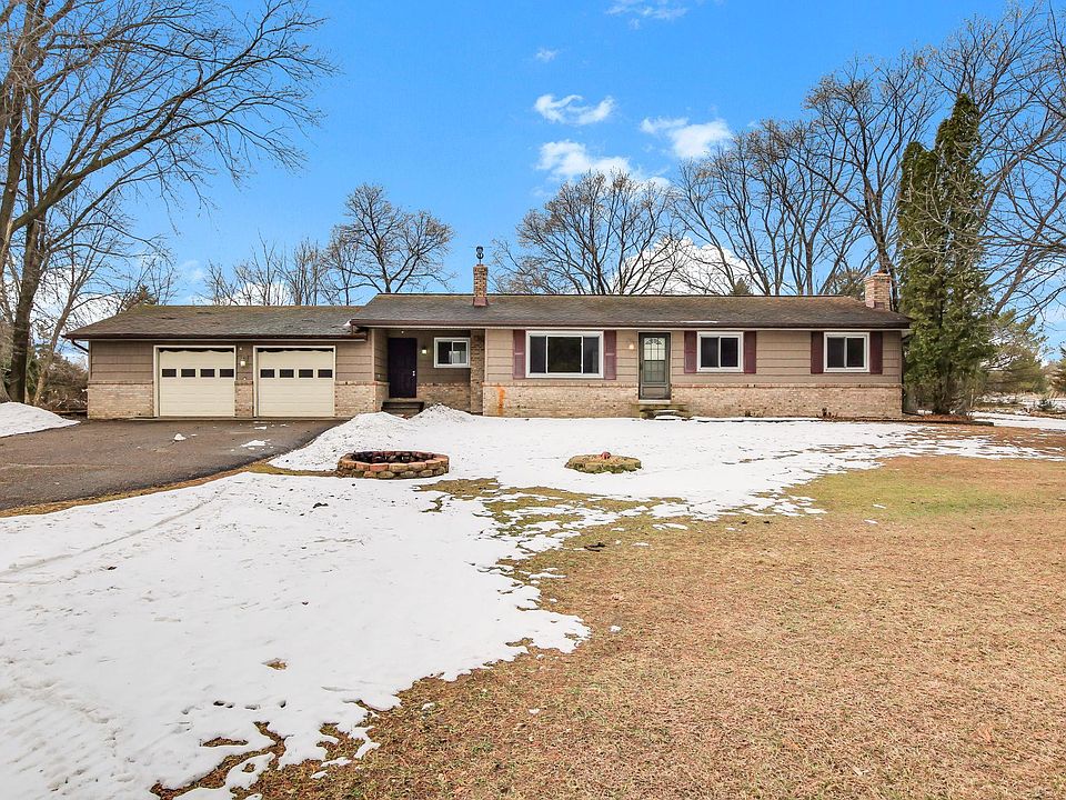 1st image of 9656 Fawn Lake Dr NE