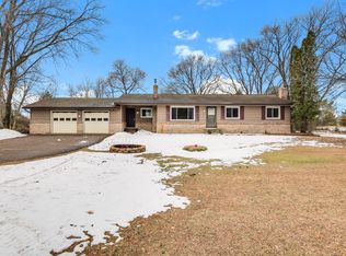 9656 Fawn Lake Dr NE, Stacy, MN 55079