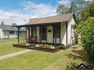 1348 3rd St, Red Bluff, CA 96080