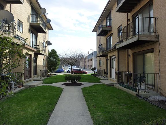 Beautiful Courtyard