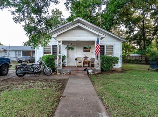 2119 W Bond St, Denison, TX 75020