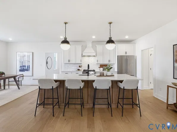 4806 Lake Summer Loop, Moseley, VA 23120