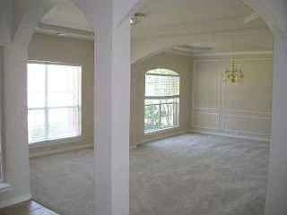 3rd image of 5228 Meadowland Ln