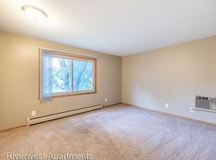 1073 Waterloo Ave APT 273D, Saint Paul, MN 55118