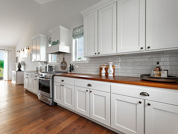 3rd image of 40487 N South Newport Dr
