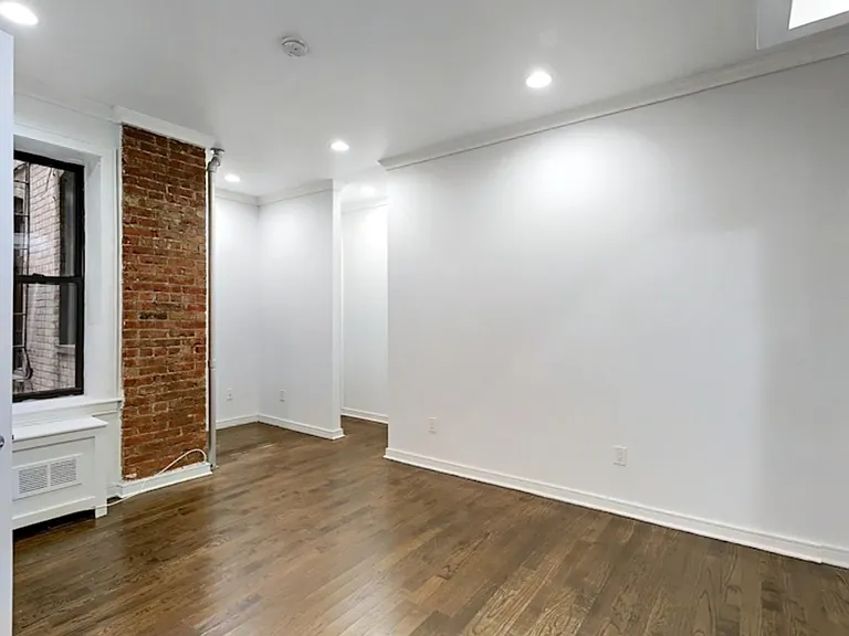 410 Eastern Pkwy #1D — Photo 4