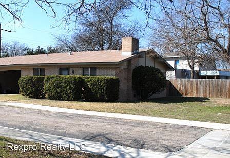 1st image of 1309-A Fairbanks Dr