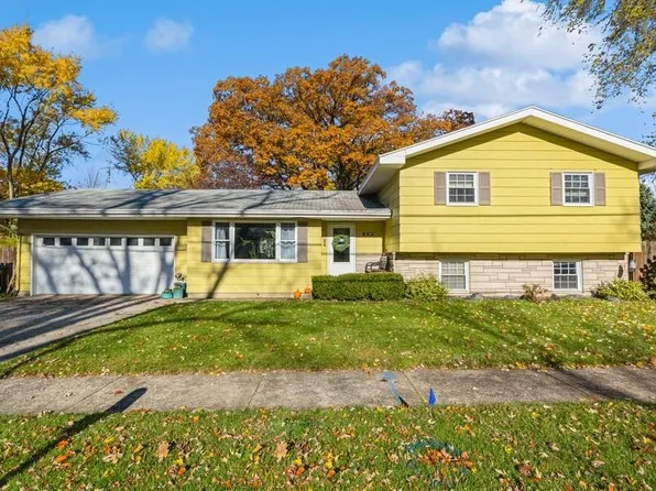 1002 W Detroit St, New Buffalo, MI 49117