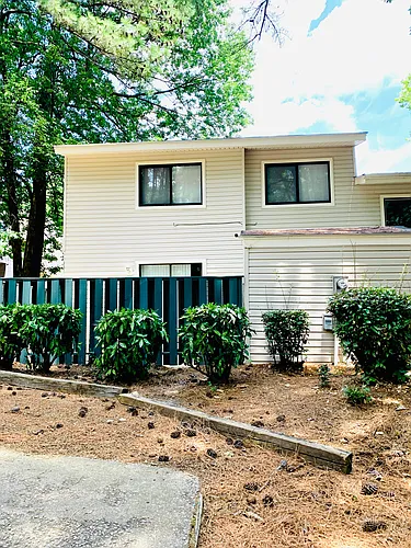 4700 Walden Pond Dr #C Photo 1 4700 Walden Pond Dr #C Photo 1
