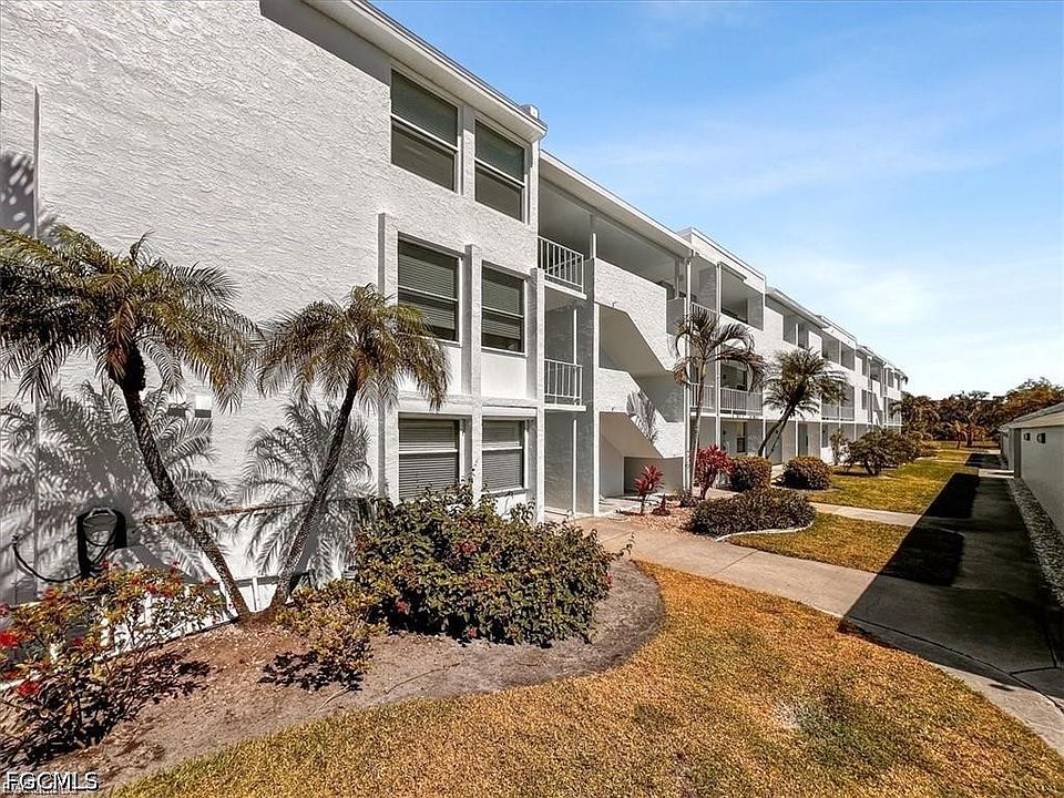 1st image of 5959 Winkler Rd APT 307