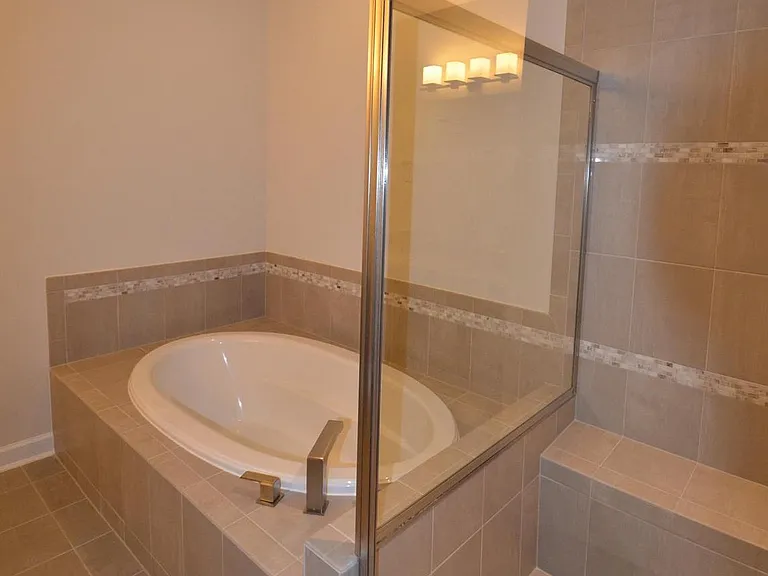 22358 Exe Sq — Photo 15