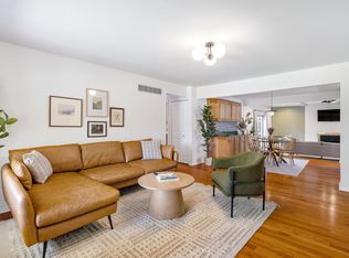 2140 Adrienne Dr, Troy, MI 48085