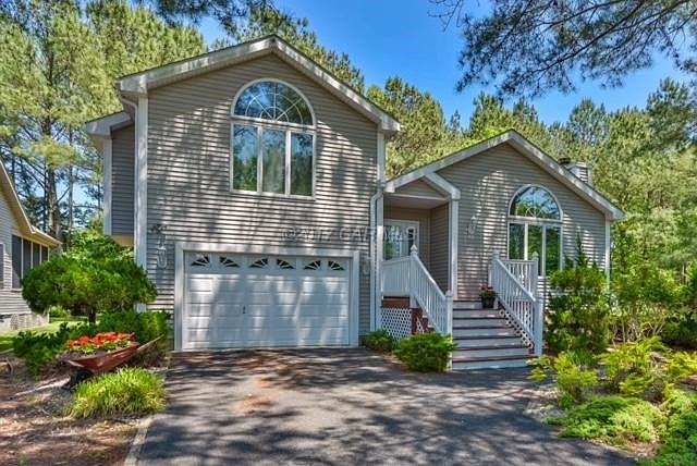 83 Watertown Road