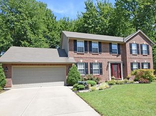 2024 Wood Brook Dr, Amelia, OH 45102