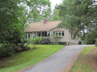 5 Fox Run Dr, Belchertown, MA 01007