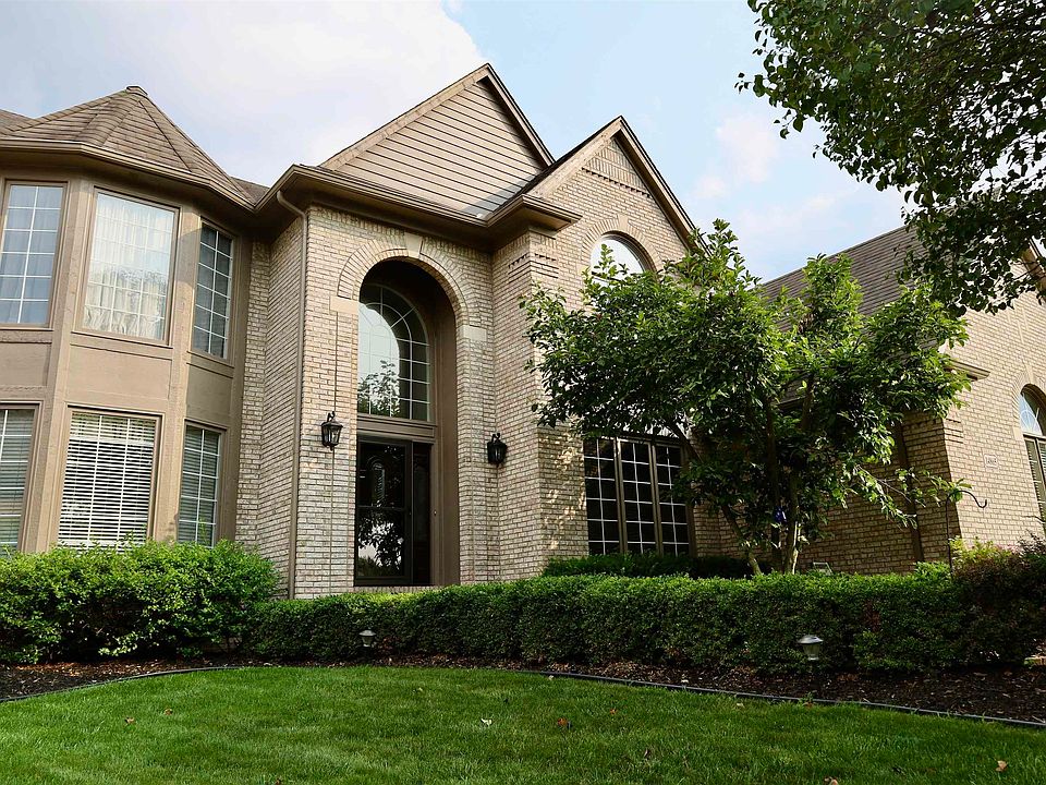 1st image of 14865 Sparrow Dr