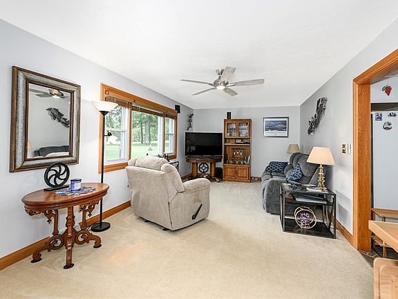 5th image of 27820 Annetta Dr