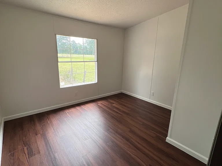 515 County Road 4108 — Photo 9