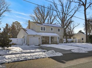 1014 Richard Dr, Linwood, NJ 08221