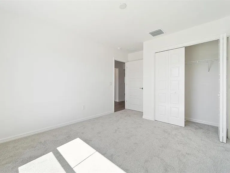 2421 Hobkirk Loop — Photo 24