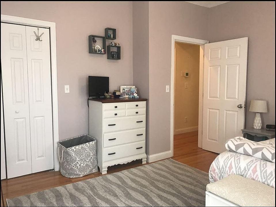 Bedroom #1