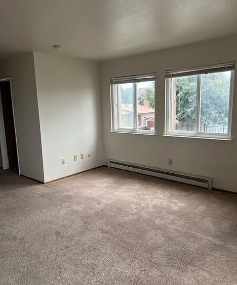 985 Sonoma Ave #A — Photo 5