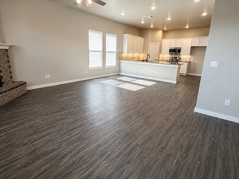 2617 Ivy Ct — Photo 8