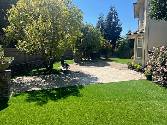 5 bed, 2900 sqft, $5,350 — Photo 3