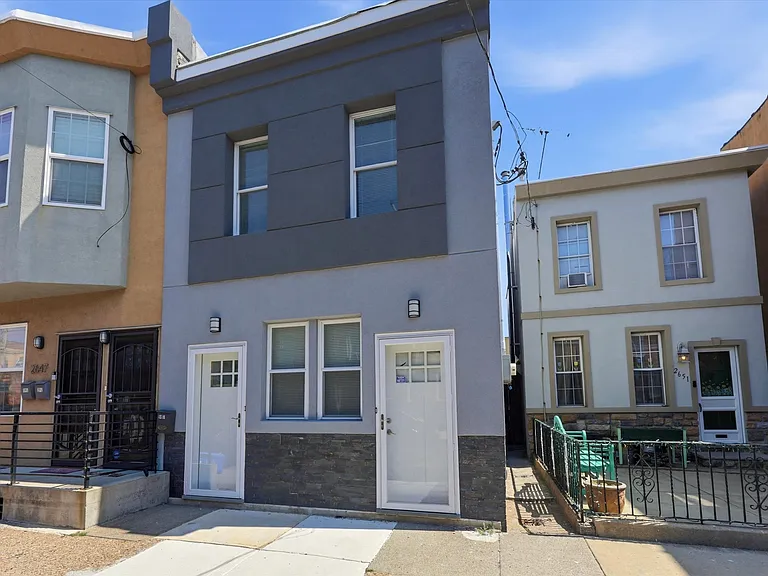 2649 E Clearfield St #A — Photo 11