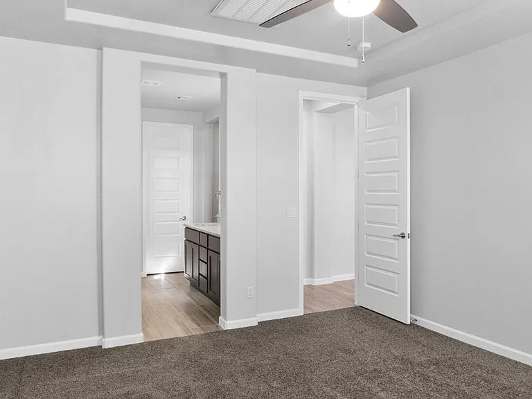 512 Twilight Dr — Photo 8
