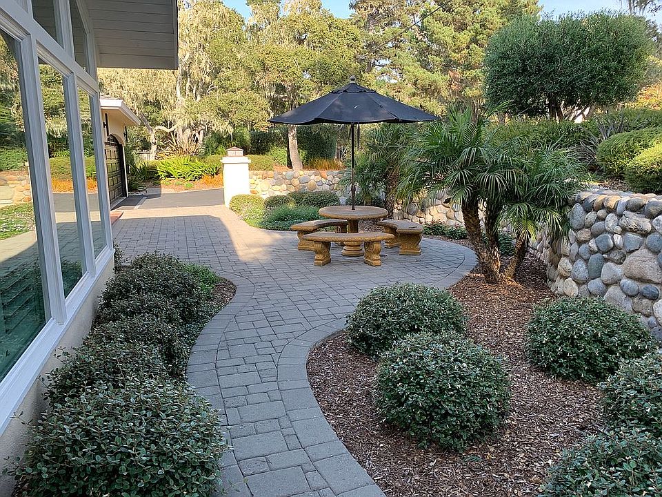 2nd image of 2872 Coyote Rd