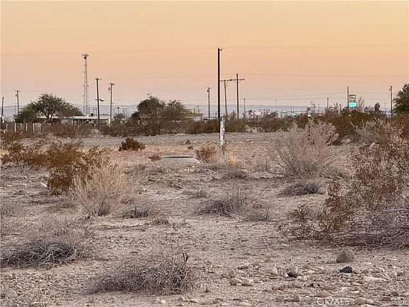 5th image of 1151 Desert Kist Ave #4