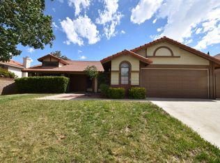 4704 Grandview Dr, Palmdale, CA 93551