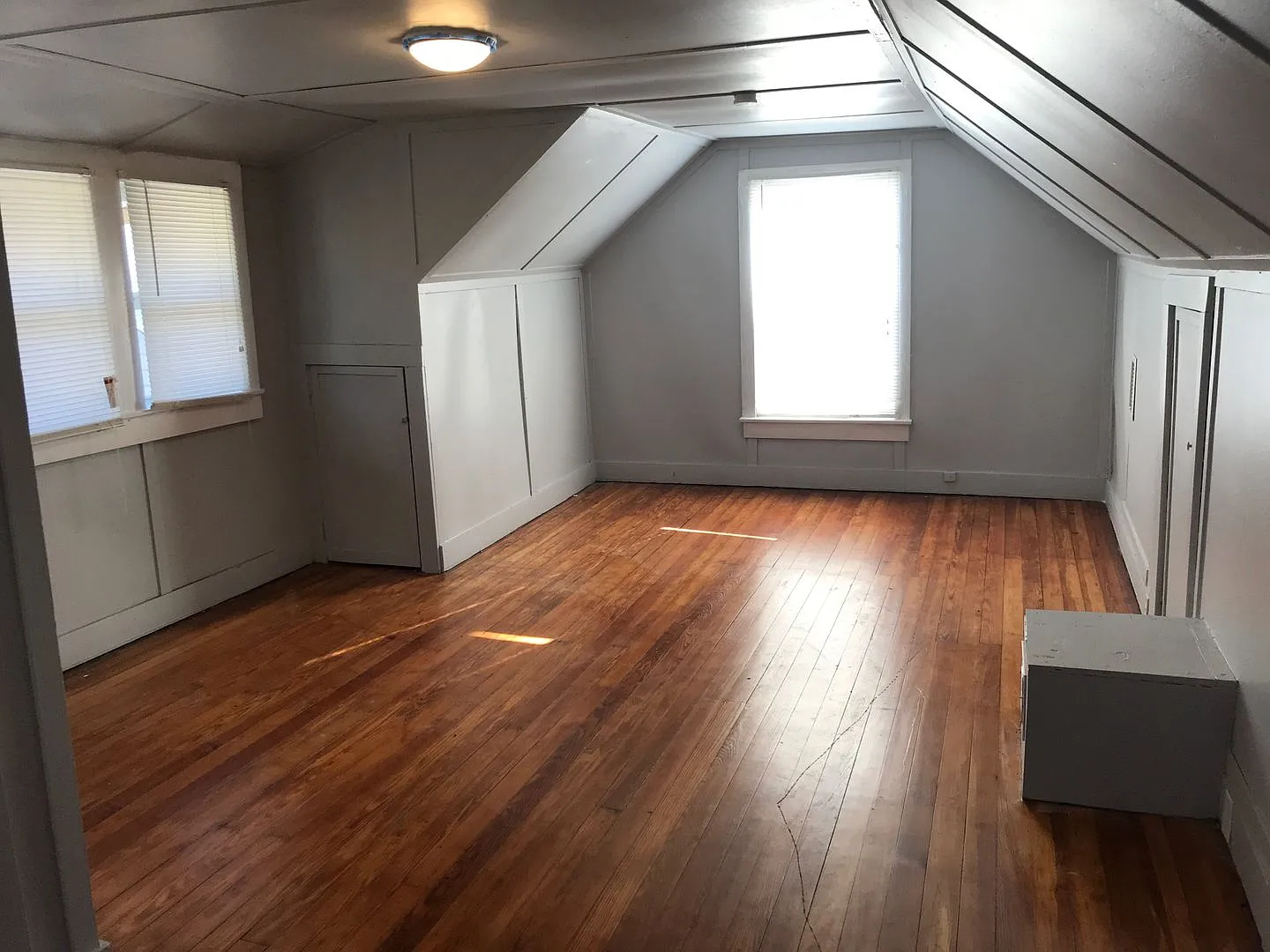 Move-In Special 1/2 Off 1st Month Of Rent — Photo 2