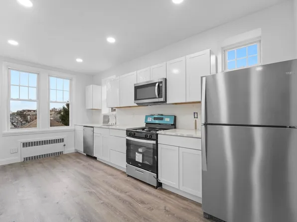 7308 Kennedy Boulevard image 10 of 17