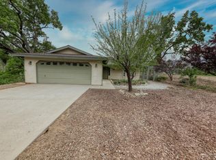 30751 Pinedale Dr, Tehachapi, CA