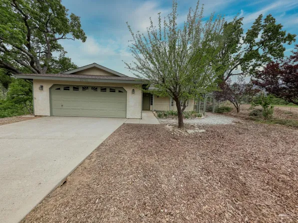 30751 Pinedale Dr, Tehachapi, CA 93561