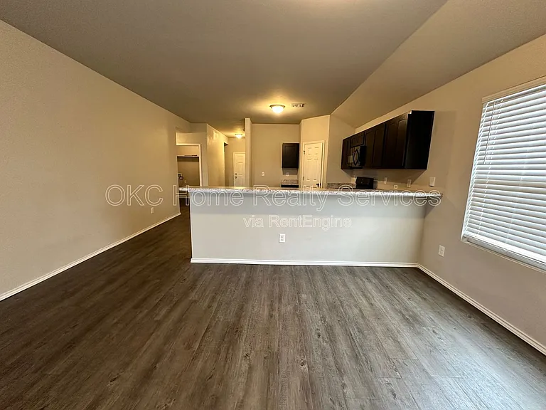 9913 Rattlesnake Ln — Photo 10